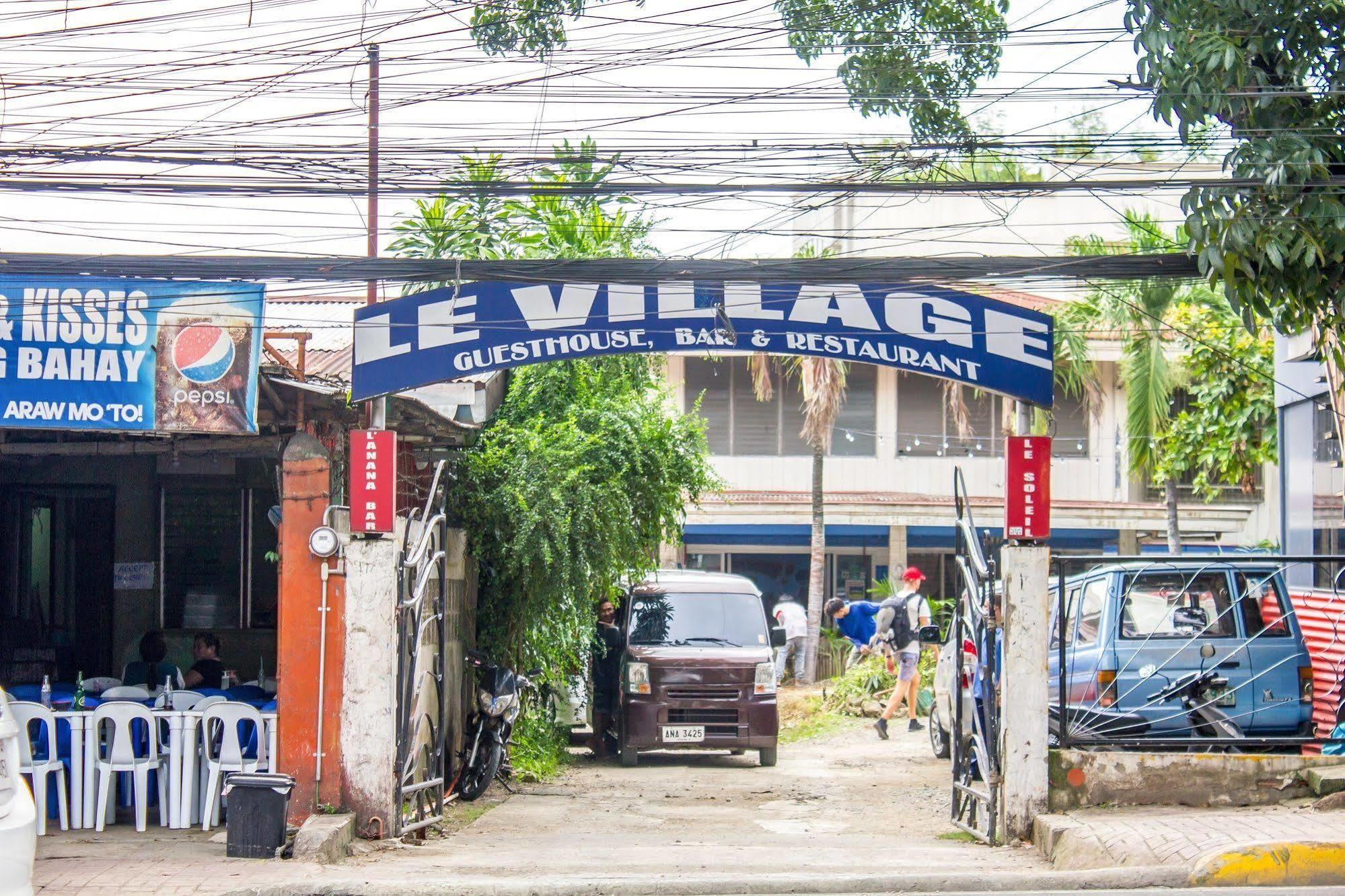 Le Village Hostel Cebu Exteriör bild